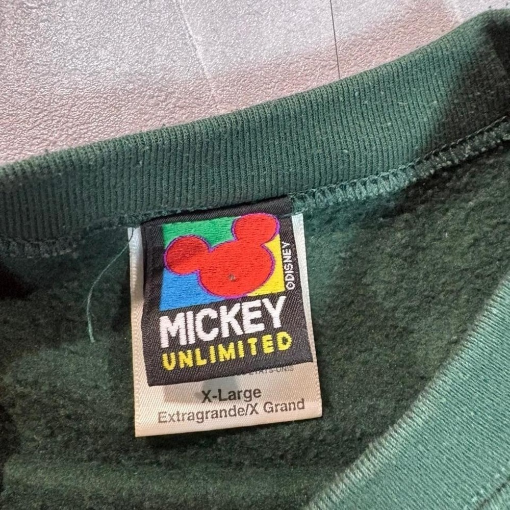 1990's Disney Mickey & Minnie Mouse crewneck sweatshirt in green and black - Picture 3 of 5